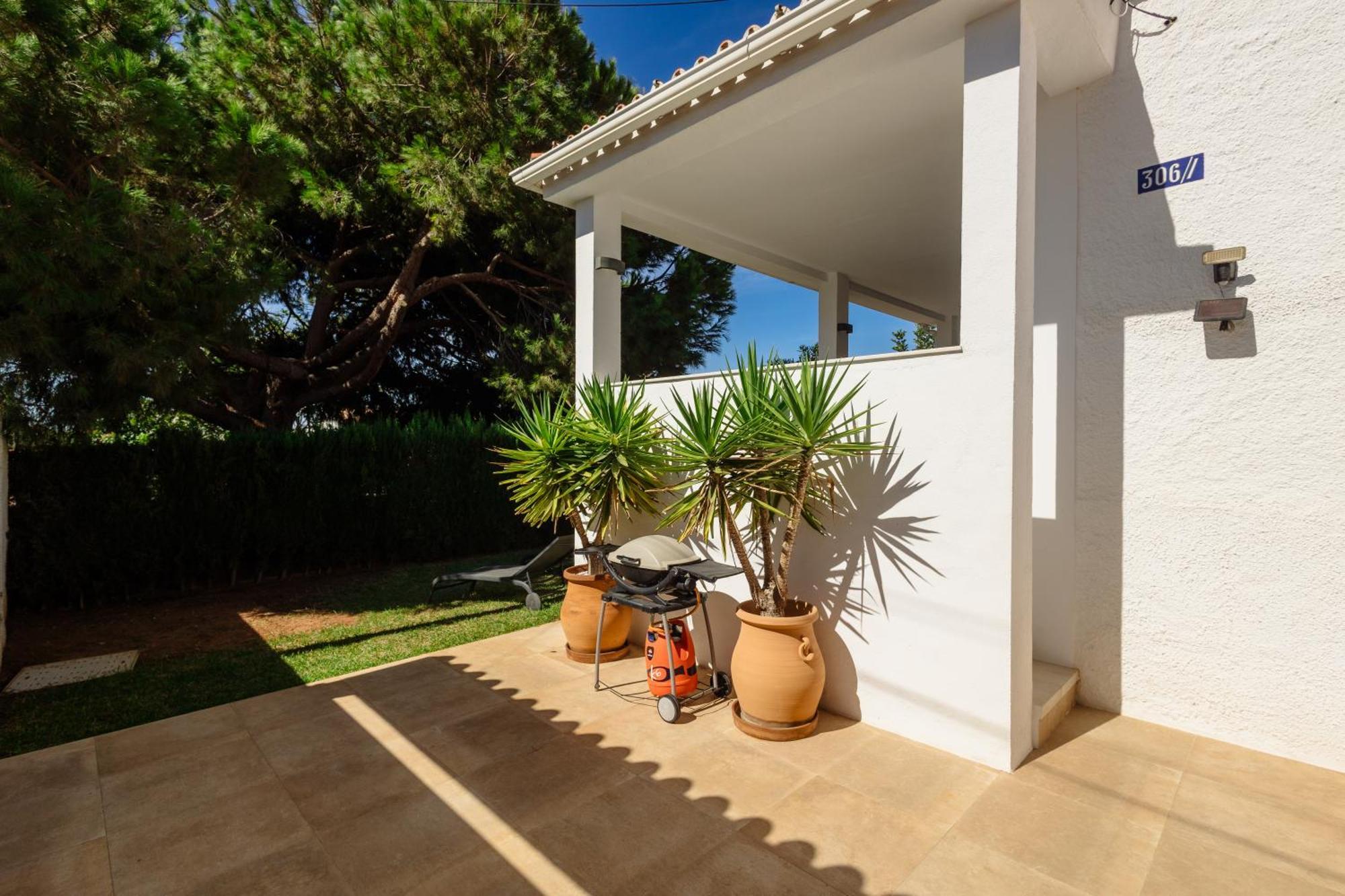 Cozy By The In Costabella, Vakantiehuis Marbella