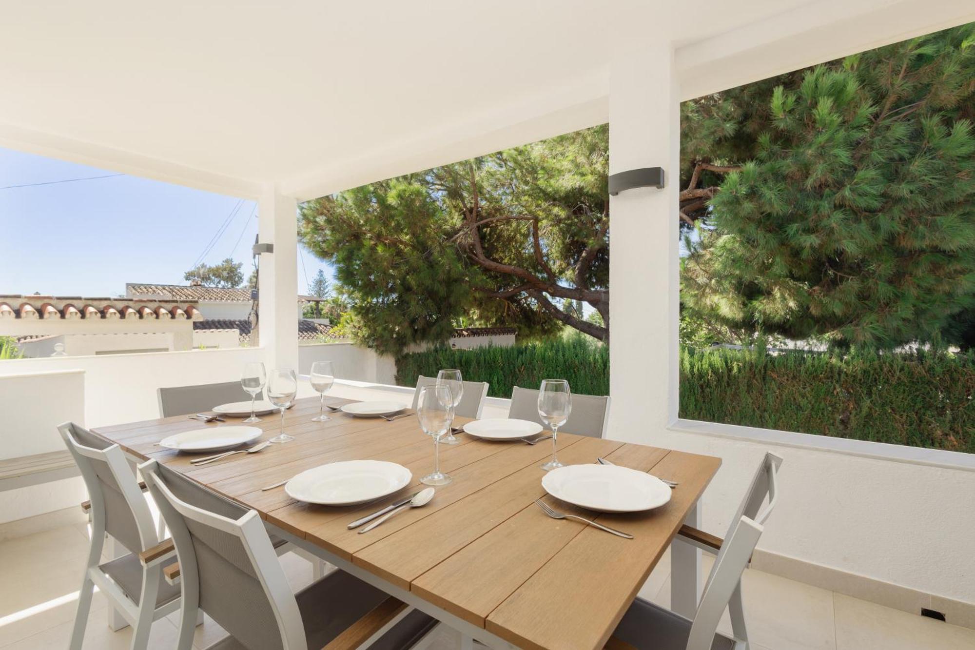 Cozy By The In Costabella, Marbella