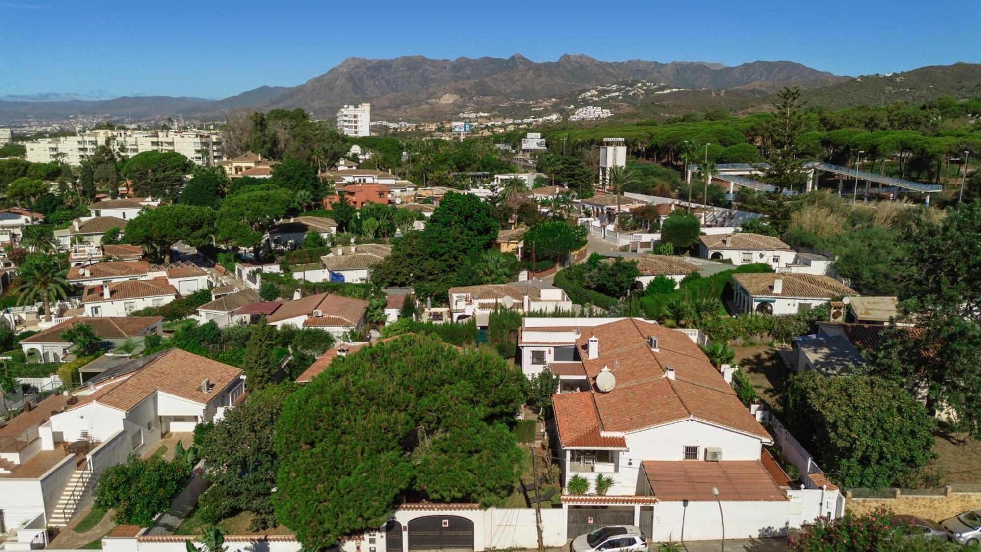 Vakantiehuis Cozy By The In Costabella, Marbella